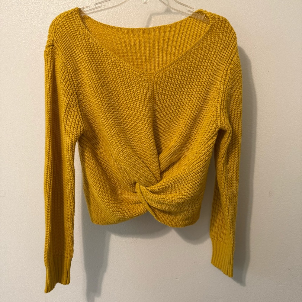 ❤️ Mustard Knit Z Supply Sweater